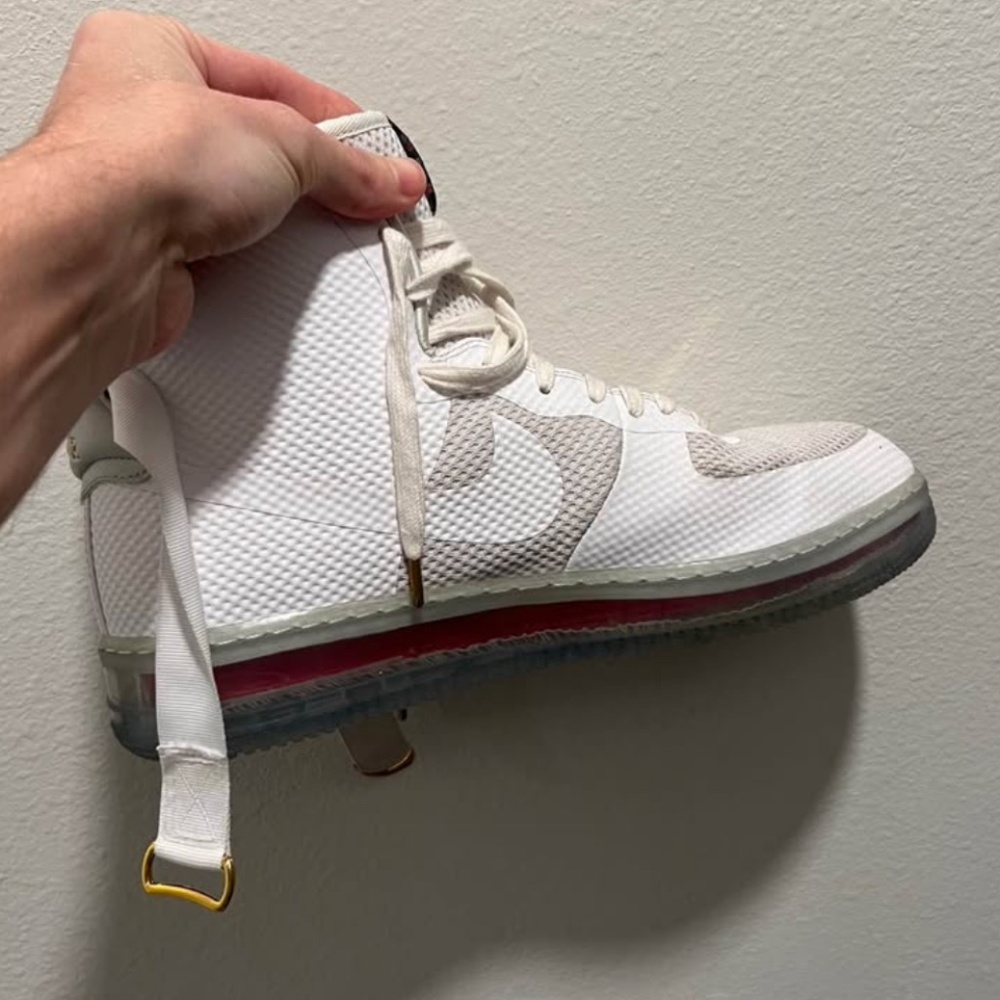 NIKE AIR FORCE 1 CMFT LUX (very rare)